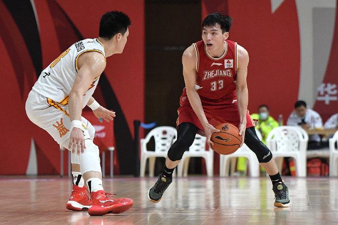 标题：激烈！CBA热身赛：浙江108-110负北京 吴前空砍37分&雷蒙拿下23分